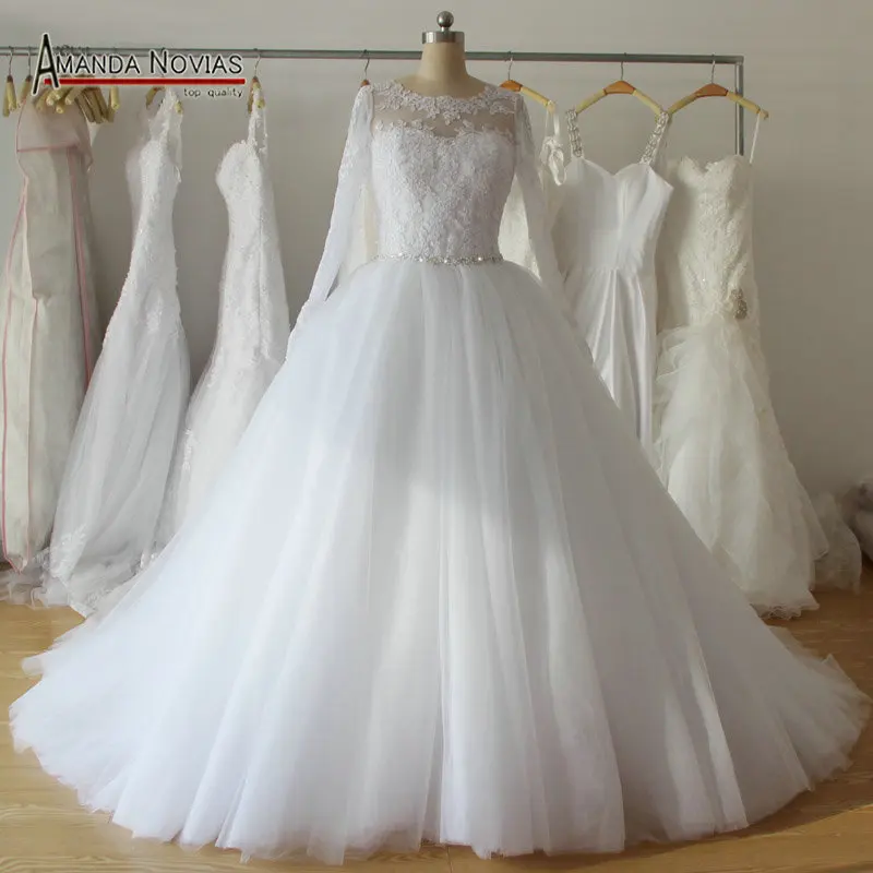 Reljefiniai Sijonas Long Sleeve Lace Appliques Vestuvių Suknelės Su Crystal Diržas 1