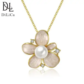 DiLiCa Elegantiškas Moterų Aukso Sidabro Padengtą Karoliai, Perlų Imitacija, Gėlių Karoliai Pakabukas Lady Pakabukai Grandinės Karoliai, Papuošalai